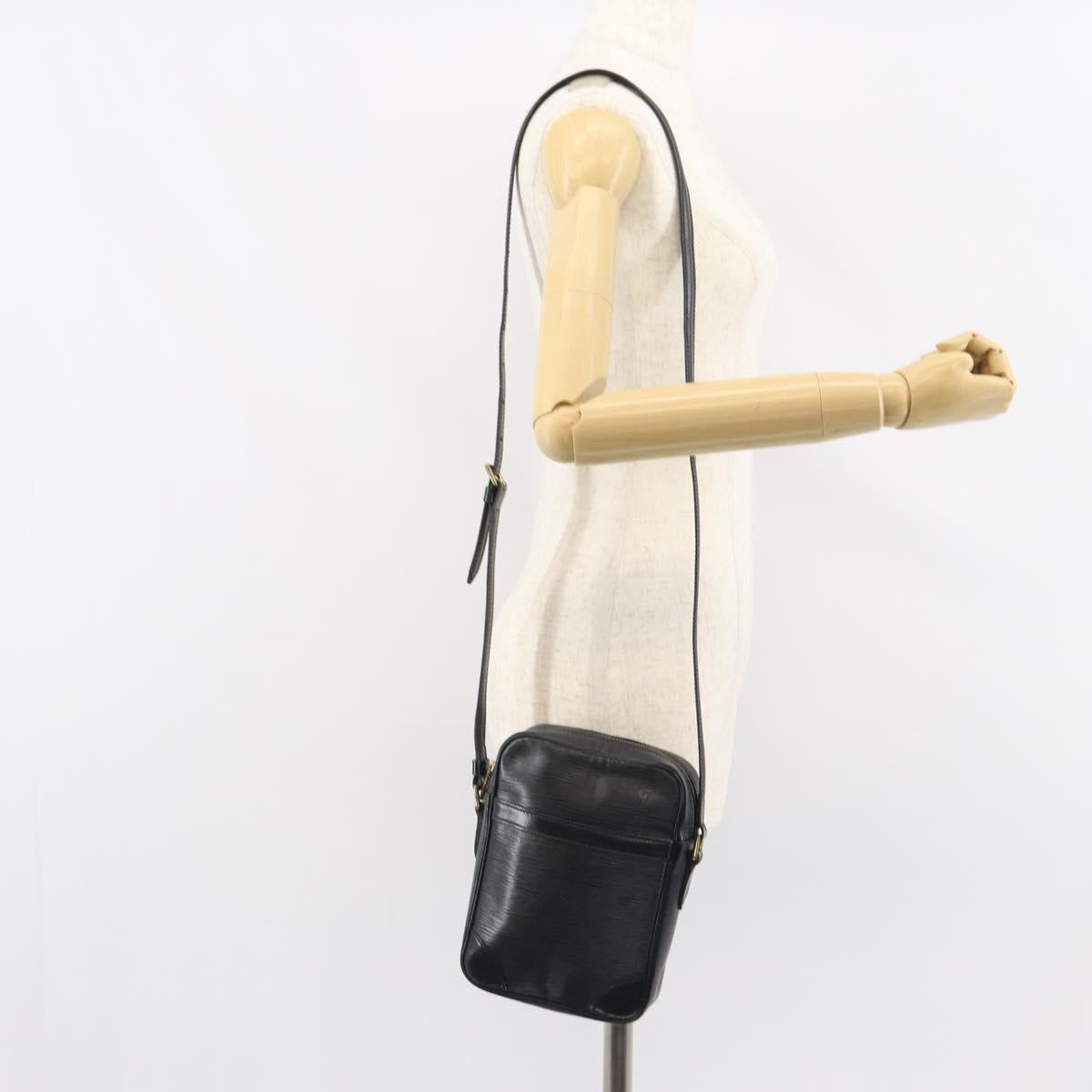 LOUIS VUITTON Epi Danube Shoulder Bag Black M45632 LV Auth bs31282