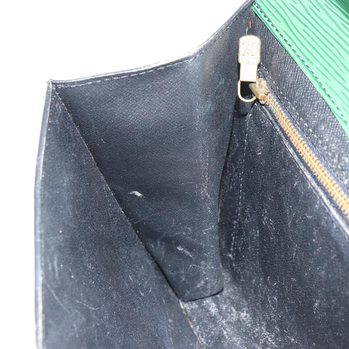 LOUIS VUITTON Epi Montaigne 27 Clutch Bag Green M52654 LV Auth bs31283