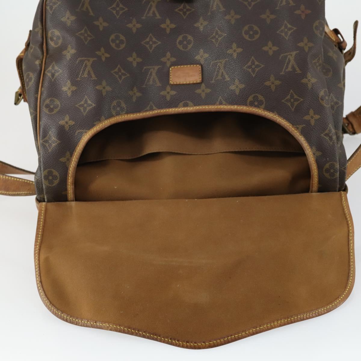 LOUIS VUITTON Monogram Saumur 35 Shoulder Bag M42254 LV Auth bs31304