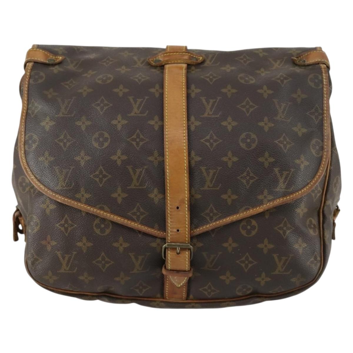 LOUIS VUITTON Monogram Saumur 35 Shoulder Bag M42254 LV Auth bs31304