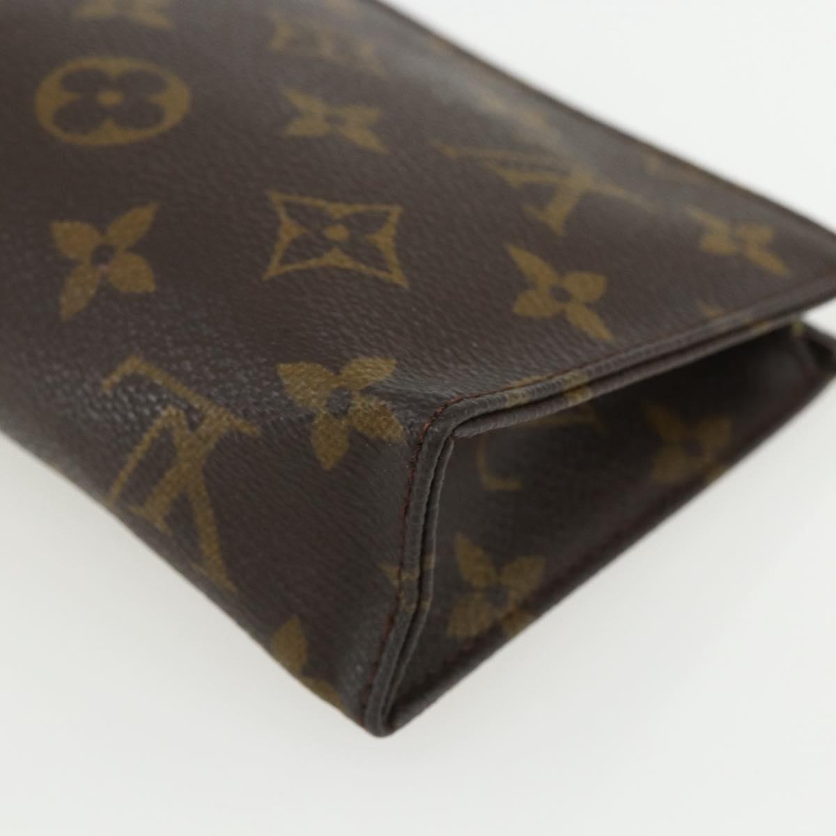 LOUIS VUITTON Monogram Poche Toilette 15 Pouch M47546 LV Auth bs31316