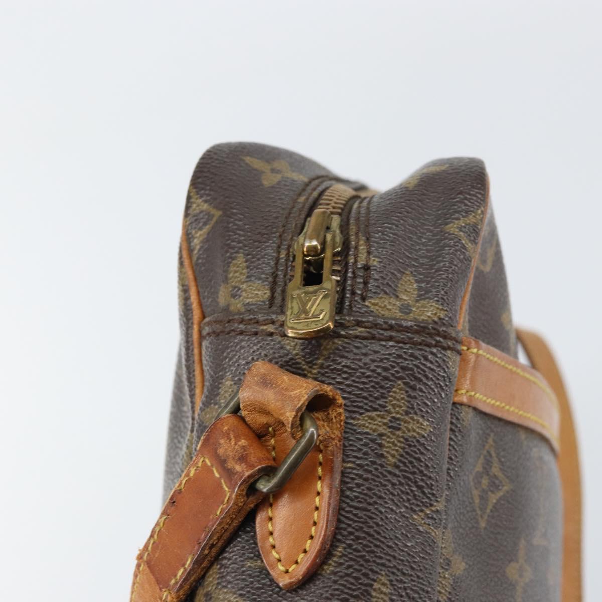 LOUIS VUITTON Monogram Trocadero 30 Shoulder Bag M51272 LV Auth bs31520