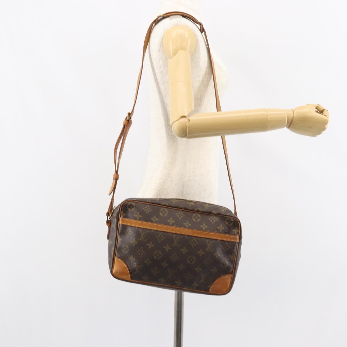LOUIS VUITTON Monogram Trocadero 30 Shoulder Bag M51272 LV Auth bs31520