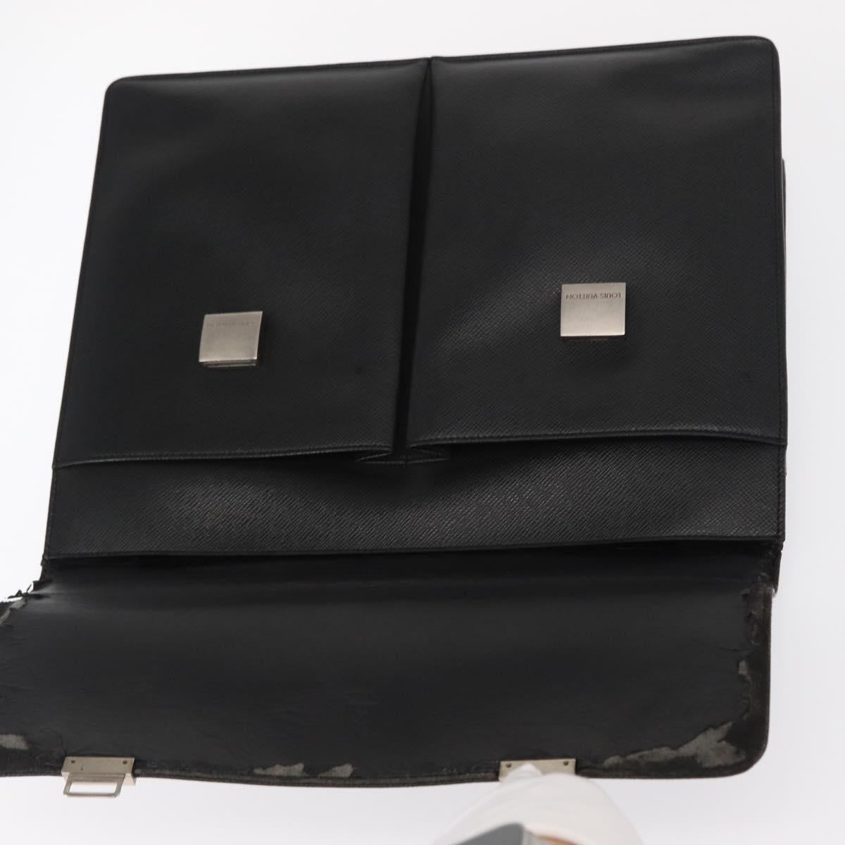 LOUIS VUITTON Taiga Serviette Kazan Business Bag Ardoise M30802 LV Auth bs31723