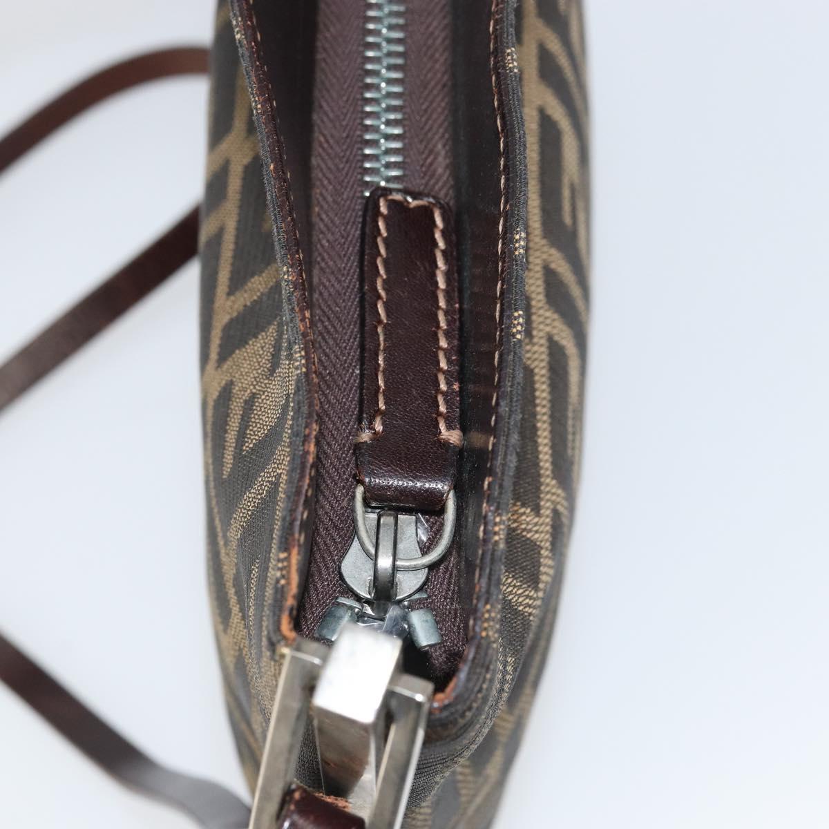 FENDI Zucca Canvas Shoulder Bag Brown Black Auth bs31744