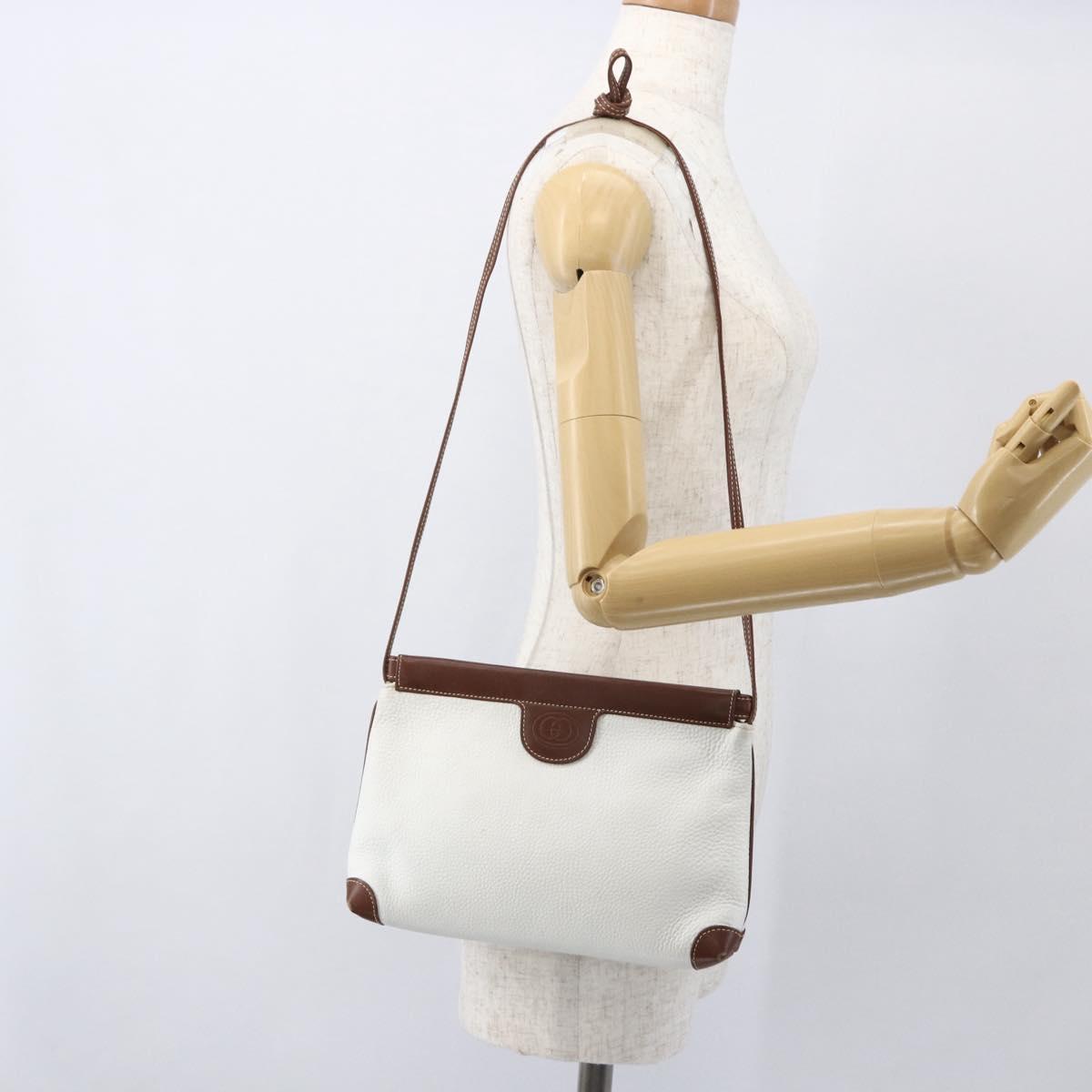 GUCCI GG Supreme Shoulder Bag Leather White Silver 87 007 5553 Auth bs31885