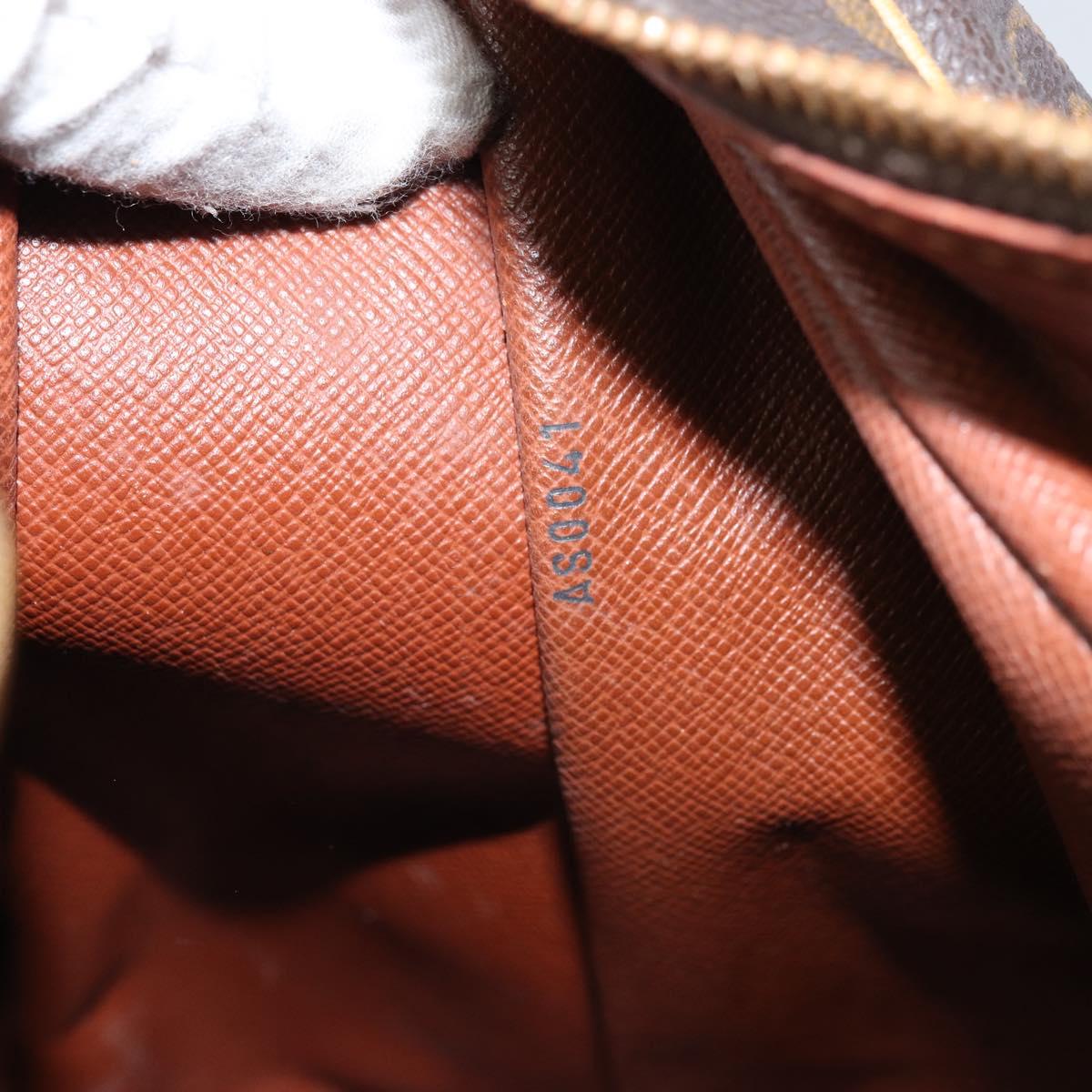 LOUIS VUITTON Monogram Boulogne 35 Shoulder Bag M51260 LV Auth bs31947