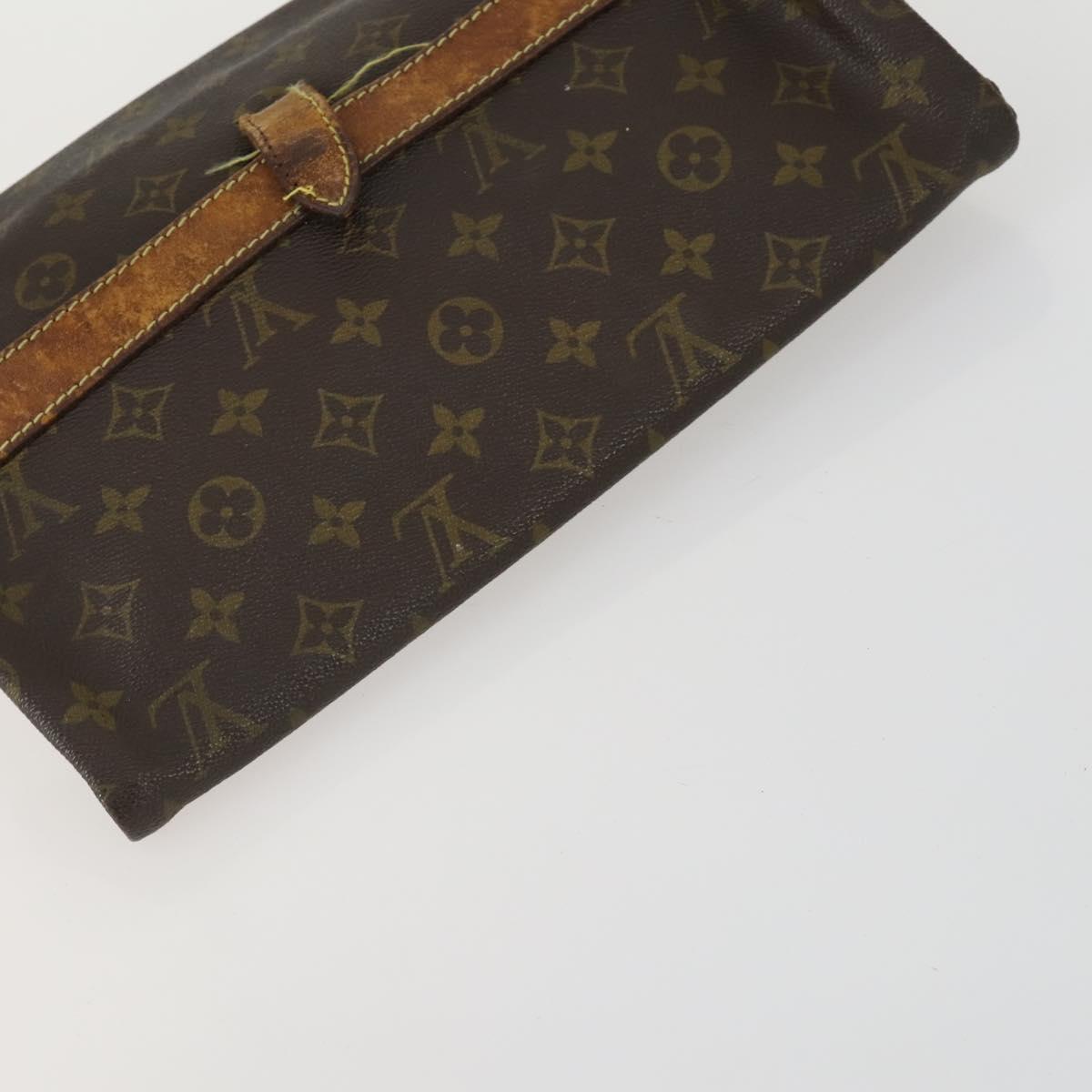 LOUIS VUITTON Monogram Clutch Bag 2 Set LV Auth bs32138