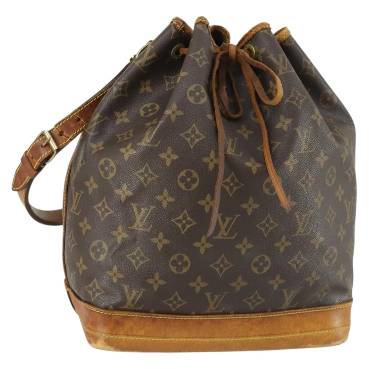 LOUIS VUITTON Monogram Noe Shoulder Bag M42224 LV Auth bs32218