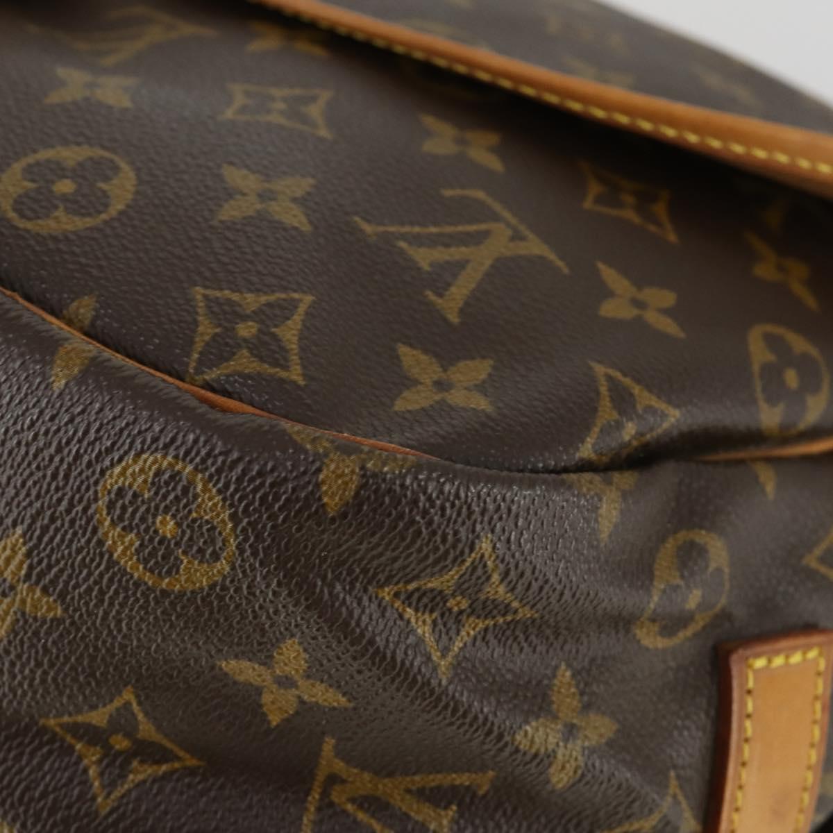 LOUIS VUITTON Monogram Saumur 35 Shoulder Bag M42254 LV Auth bs32301