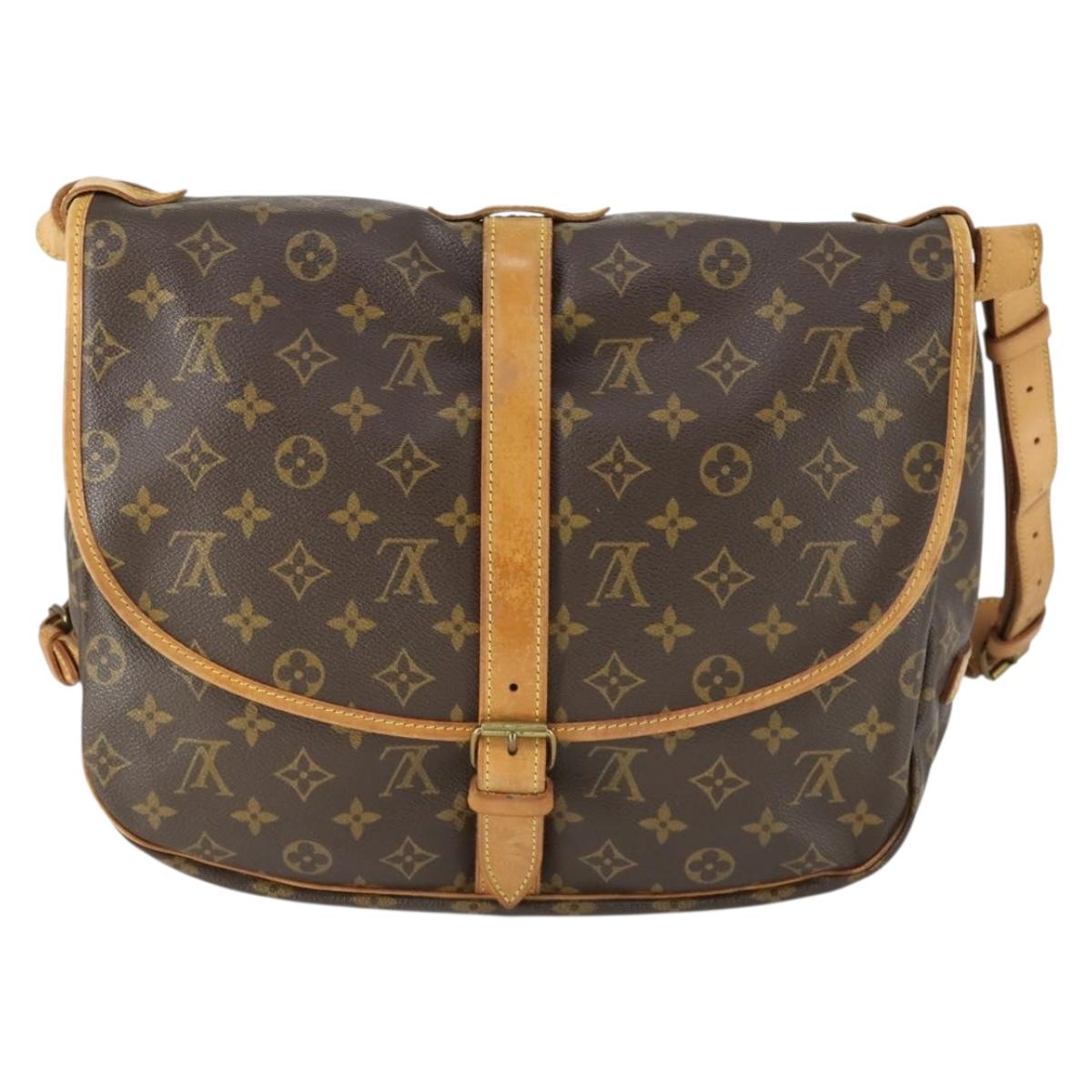 LOUIS VUITTON Monogram Saumur 35 Shoulder Bag M42254 LV Auth bs32301