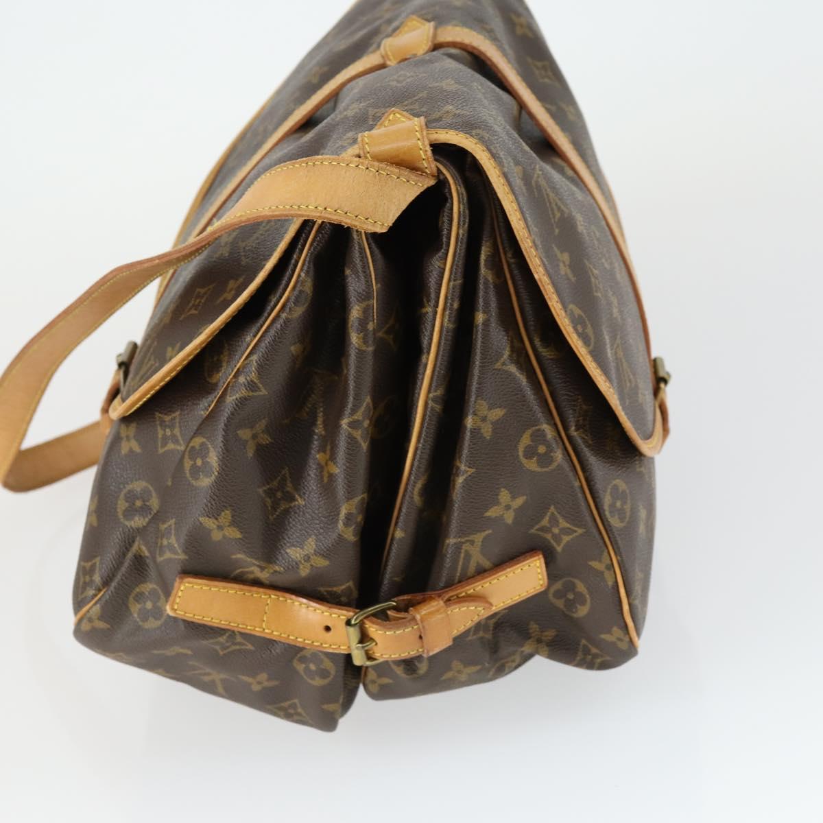 LOUIS VUITTON Monogram Saumur 35 Shoulder Bag M42254 LV Auth bs32301