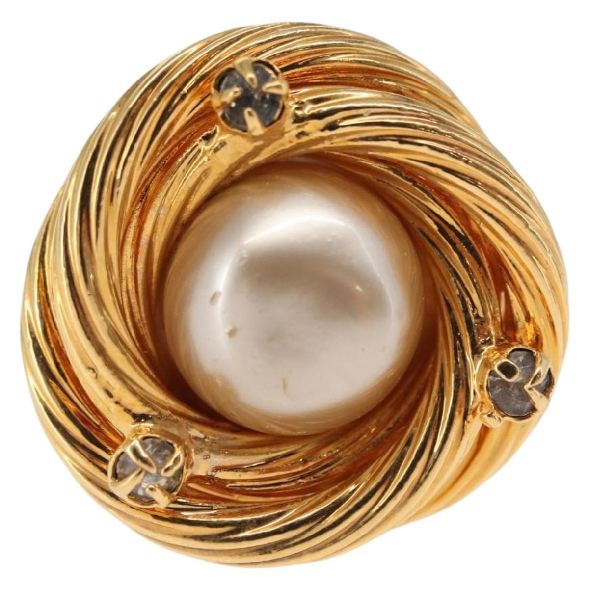 CHANEL Earring metal Gold CC Auth bs32646