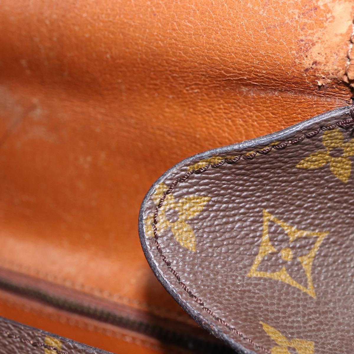 LOUIS VUITTON Monogram Saint Cloud GM Shoulder Bag M51242 LV Auth bs33032