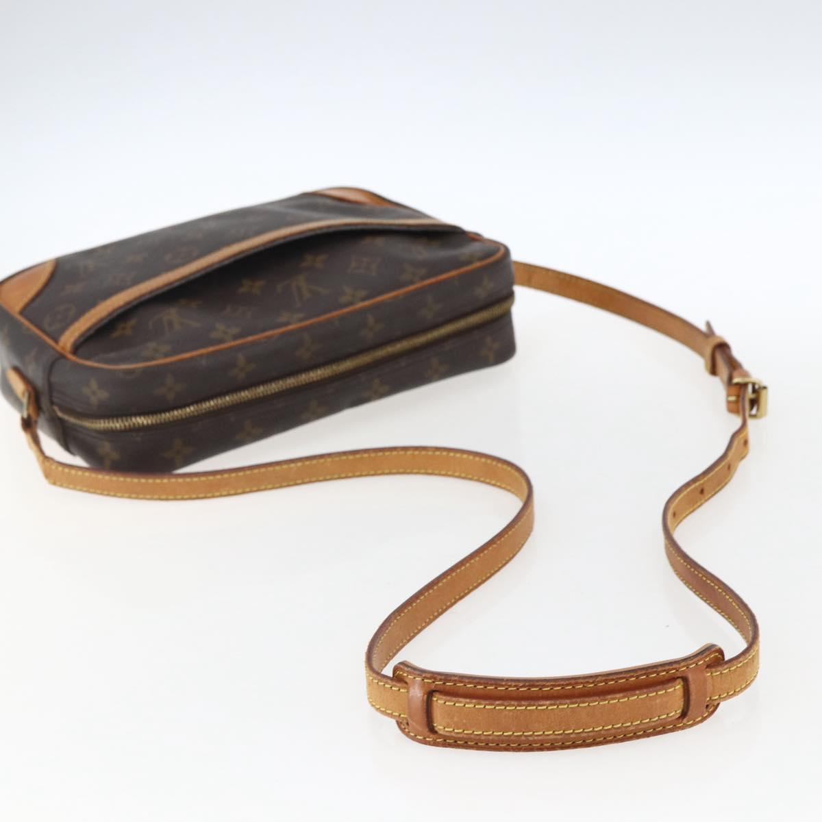 LOUIS VUITTON Monogram Trocadero 27 Shoulder Bag M51274 LV Auth bs33099