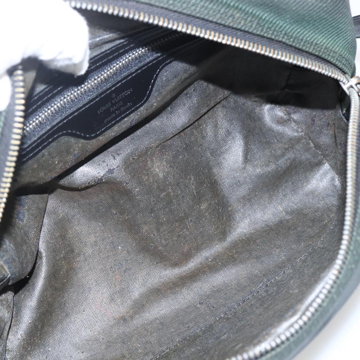 LOUIS VUITTON Taiga Parana Clutch Bag Epicea M30754 LV Auth bs33211