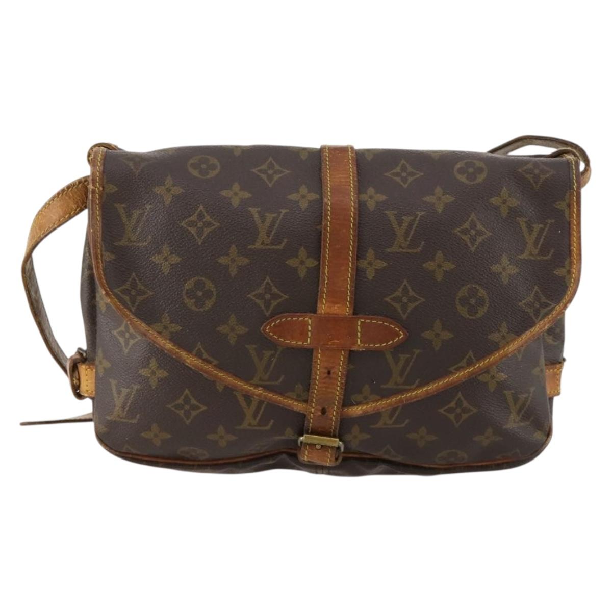 LOUIS VUITTON Monogram Saumur 30 Shoulder Bag M42256 LV Auth bs33212