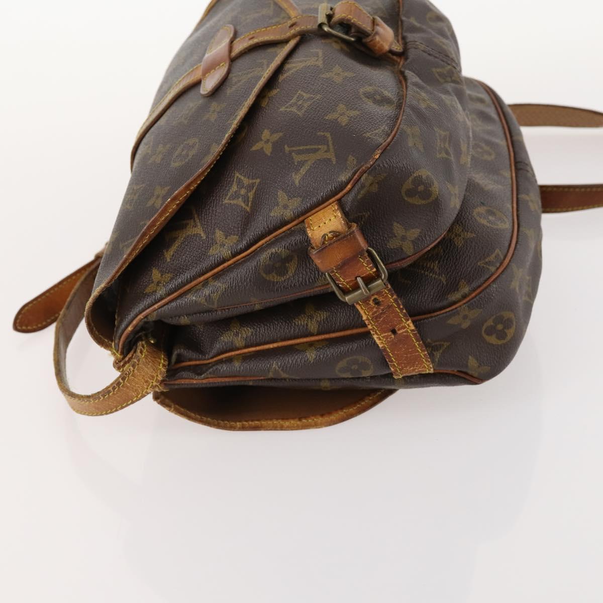 LOUIS VUITTON Monogram Saumur 30 Shoulder Bag M42256 LV Auth bs33212