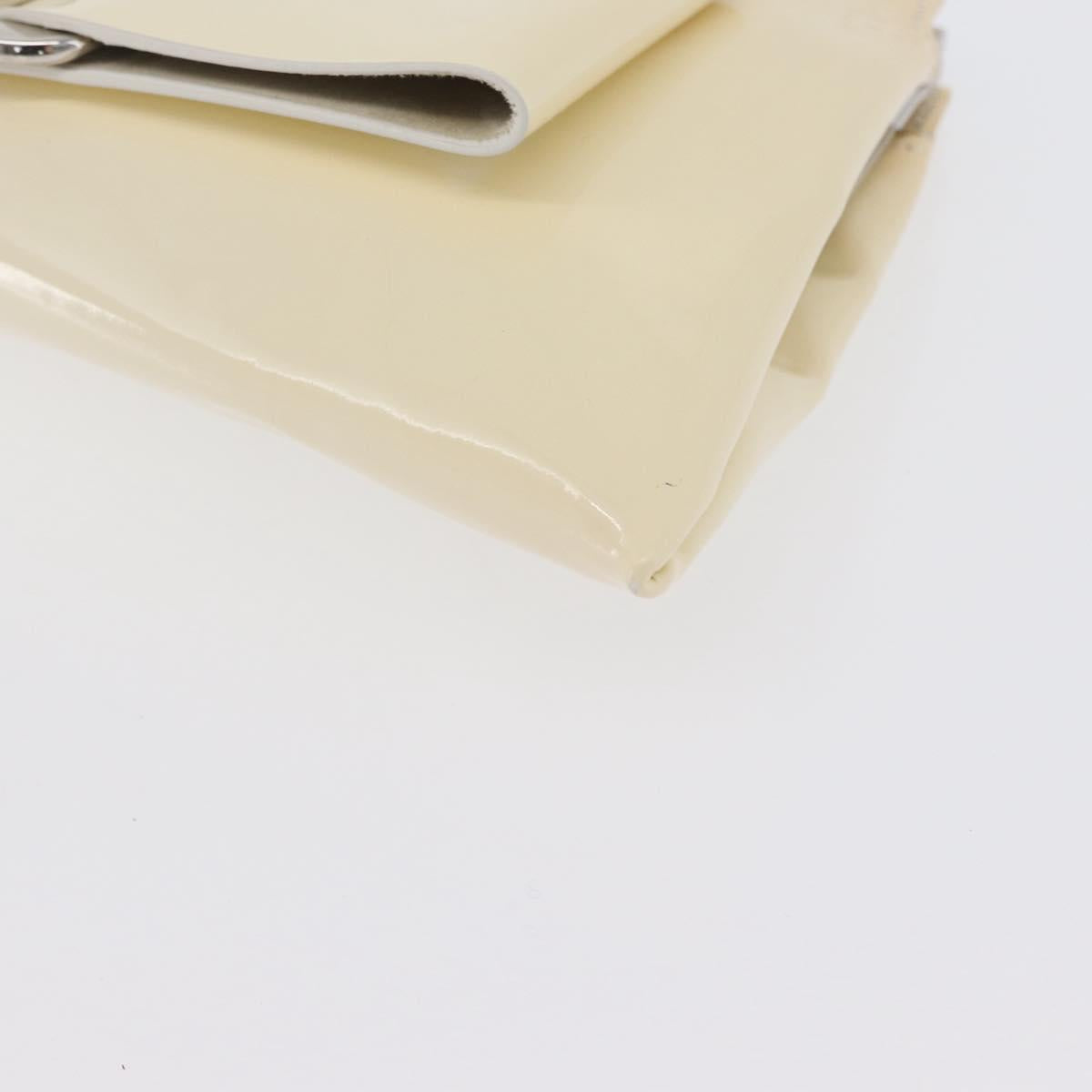 Salvatore Ferragamo Shoulder Bag Patent leather Cream Silver Auth bs33471