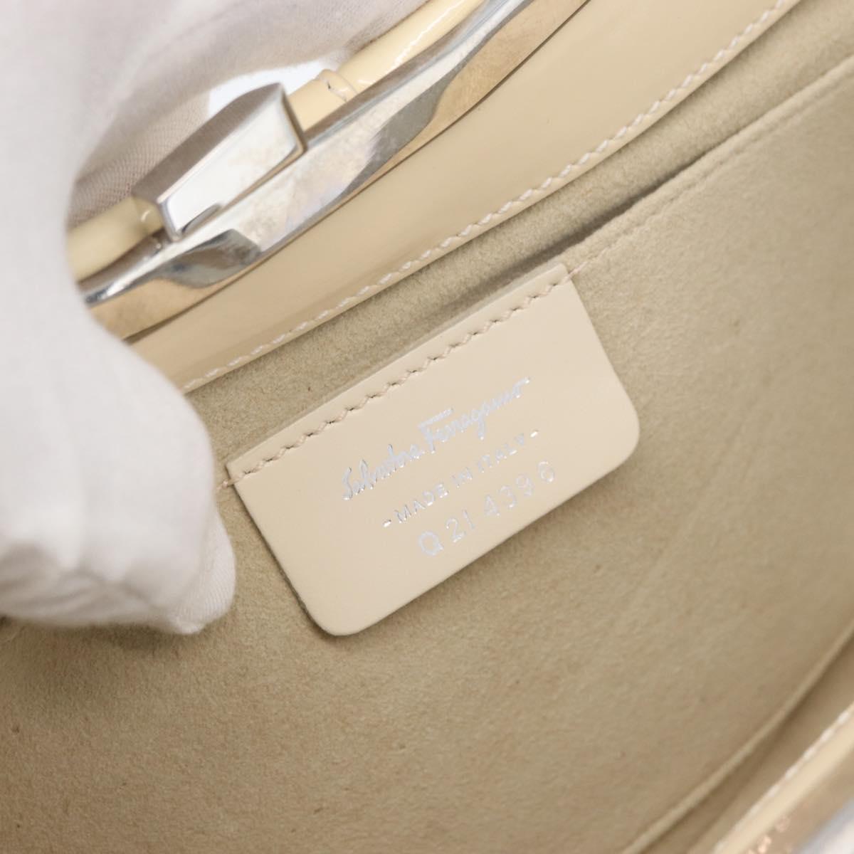 Salvatore Ferragamo Shoulder Bag Patent leather Cream Silver Auth bs33471