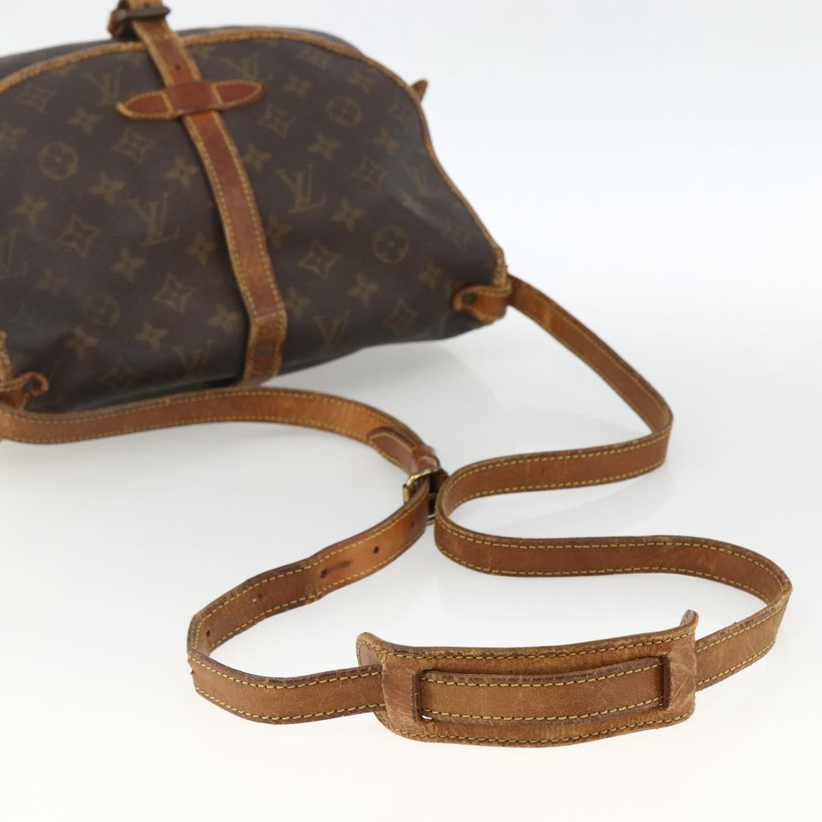 LOUIS VUITTON Monogram Saumur 30 Shoulder Bag M42256 LV Auth bs33502