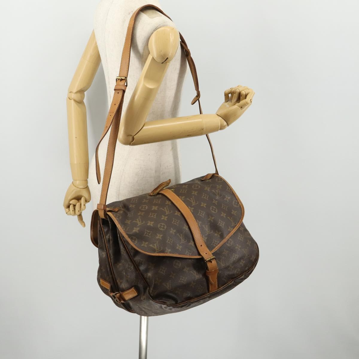 LOUIS VUITTON Monogram Saumur 35 Shoulder Bag M42254 LV Auth bs33561