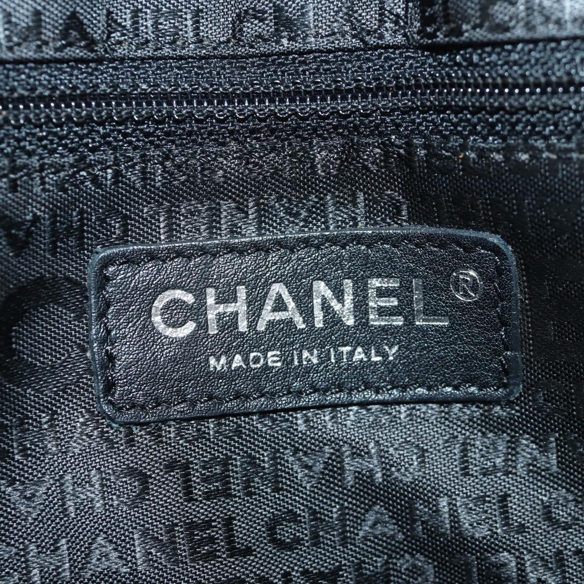 CHANEL Chain Shoulder Bag tweed White Black CC Auth bs33641V