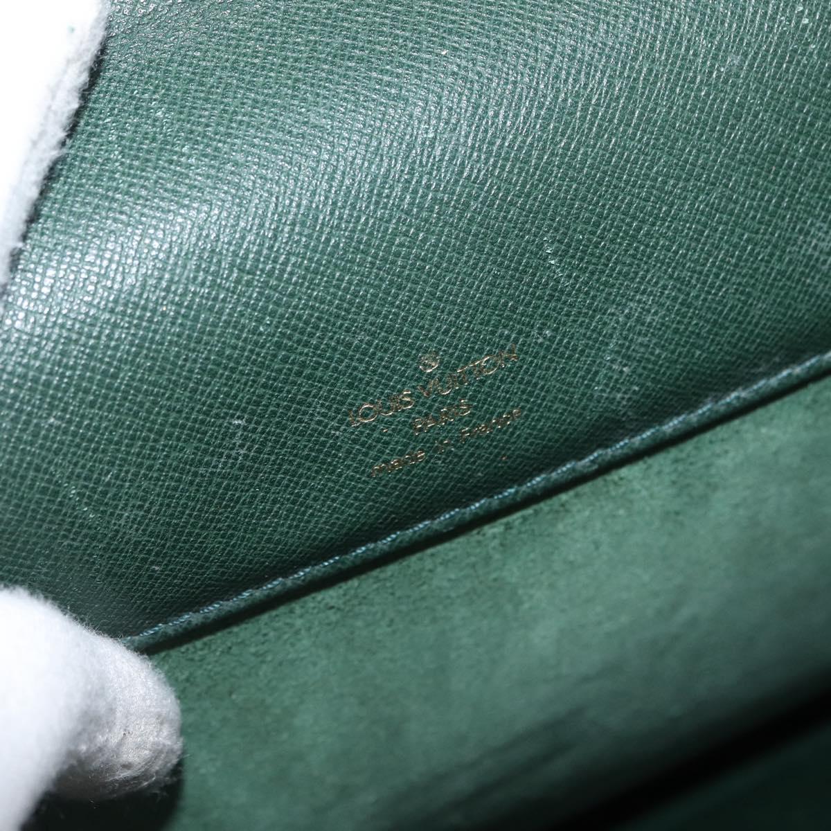 LOUIS VUITTON Taiga ServietteKourad Business Bag Epicea T16786 LV Auth bs33668
