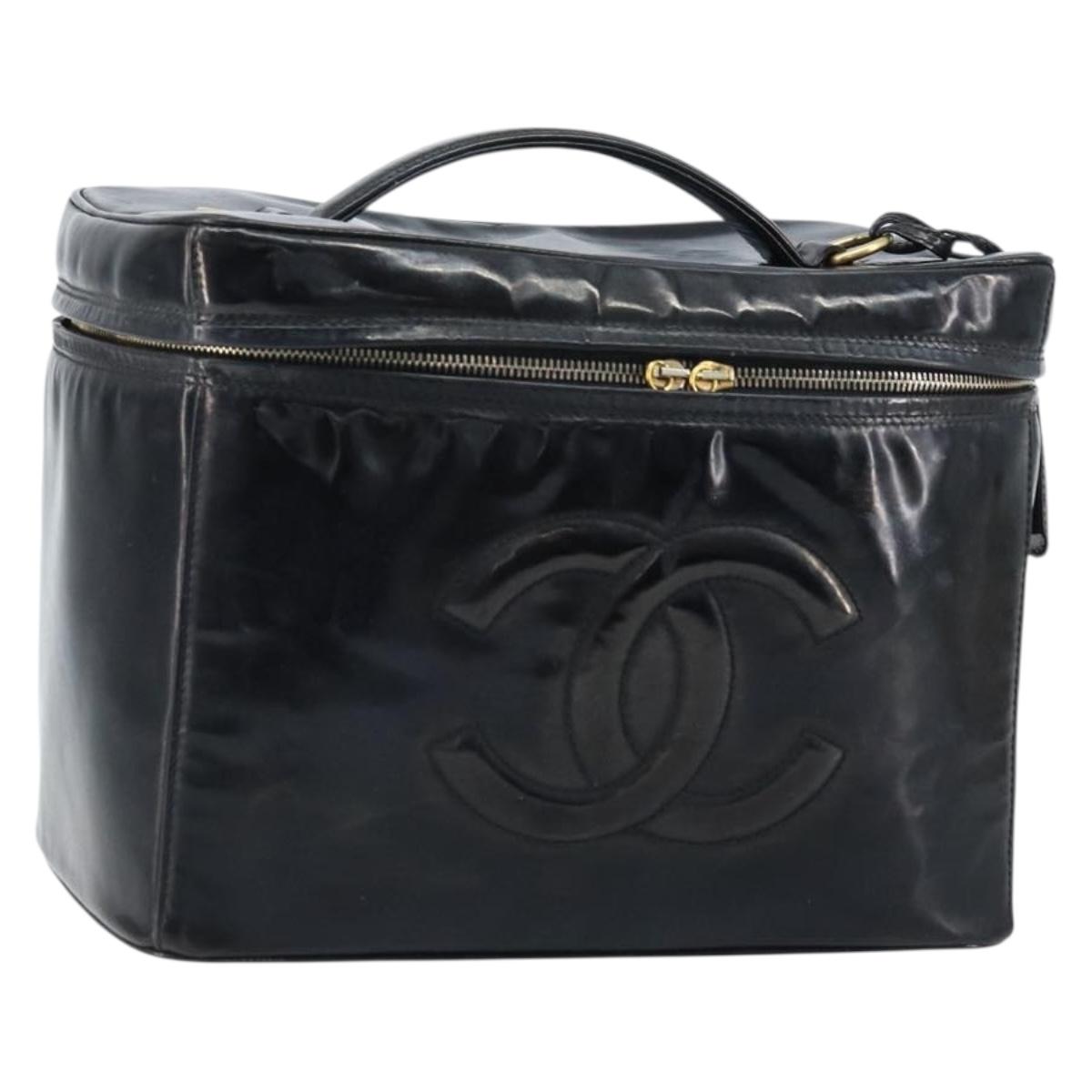 CHANEL Vanity Pouch Patent leather Black Gold CC Auth bs33674