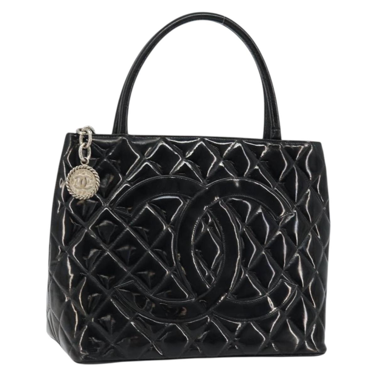CHANEL Matelasse Reprint Tote Bag Patent leather Black CC Auth bs33721