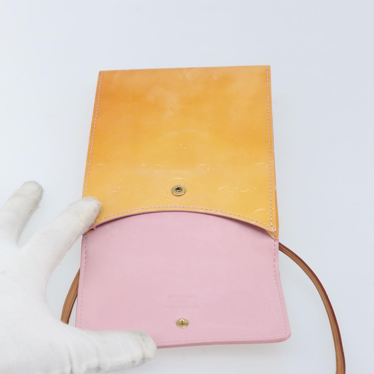 LOUIS VUITTON Monogram Vernis Kenmare Shoulder Bag Marshmallow Pink Auth bs33752