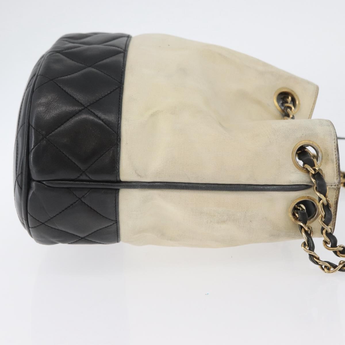 CHANEL Chain Shoulder Bag Leather Black White CC Auth bs33864