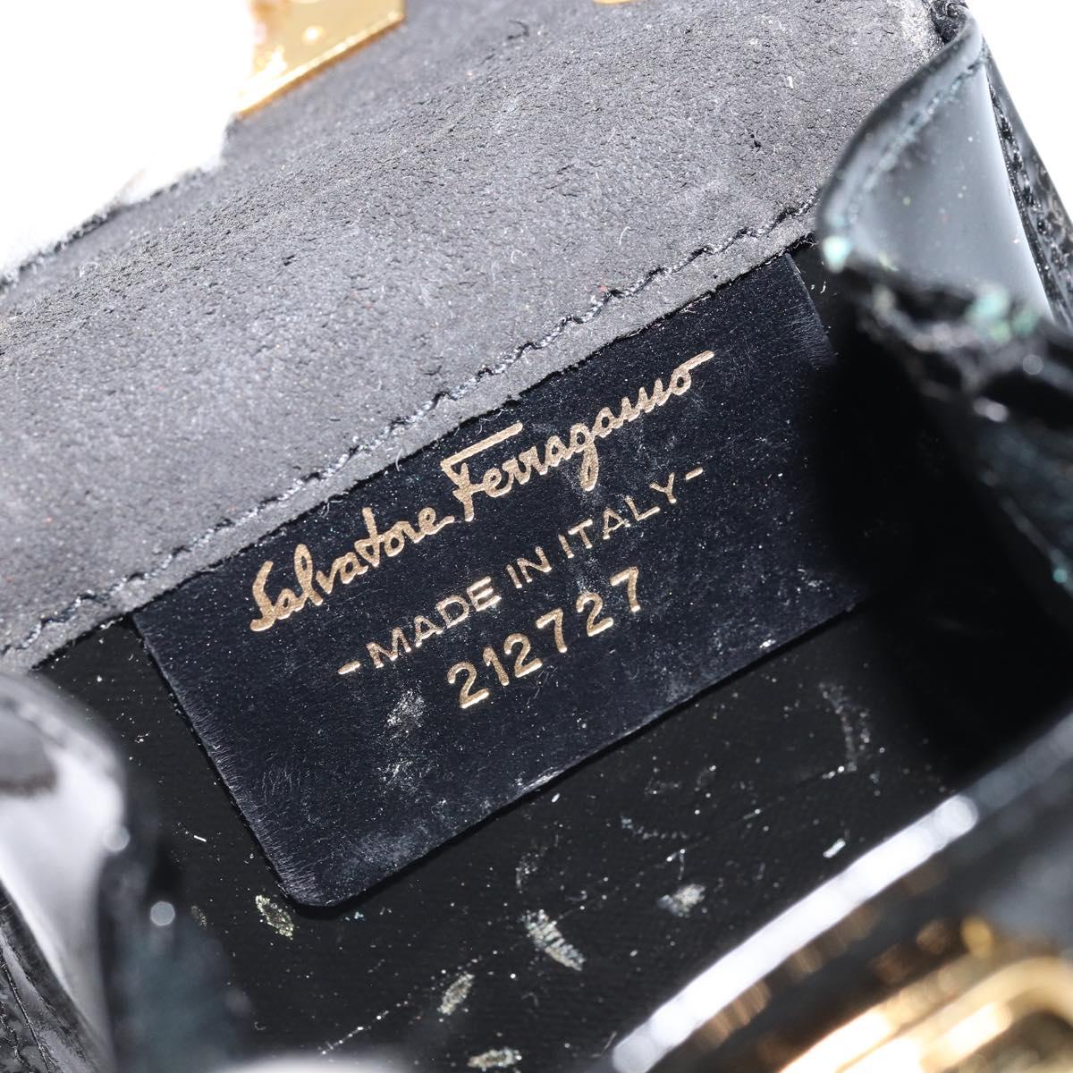 Salvatore Ferragamo Pouch Gancini Bag Patent leather Black Gold Auth bs33884
