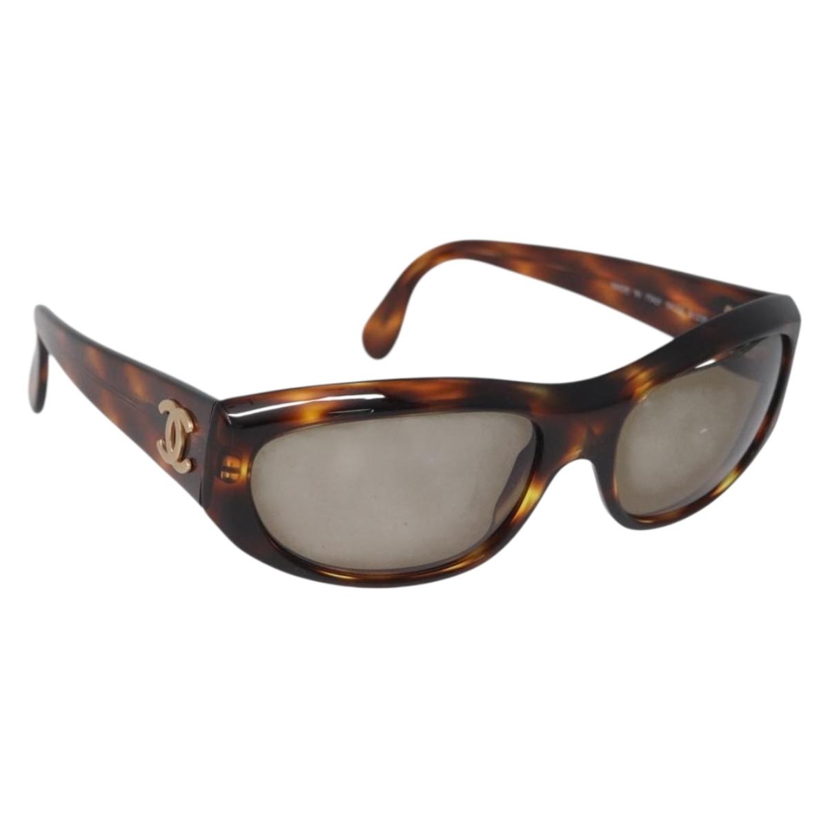 CHANEL Sunglasses plastic Brown CC Auth bs34035