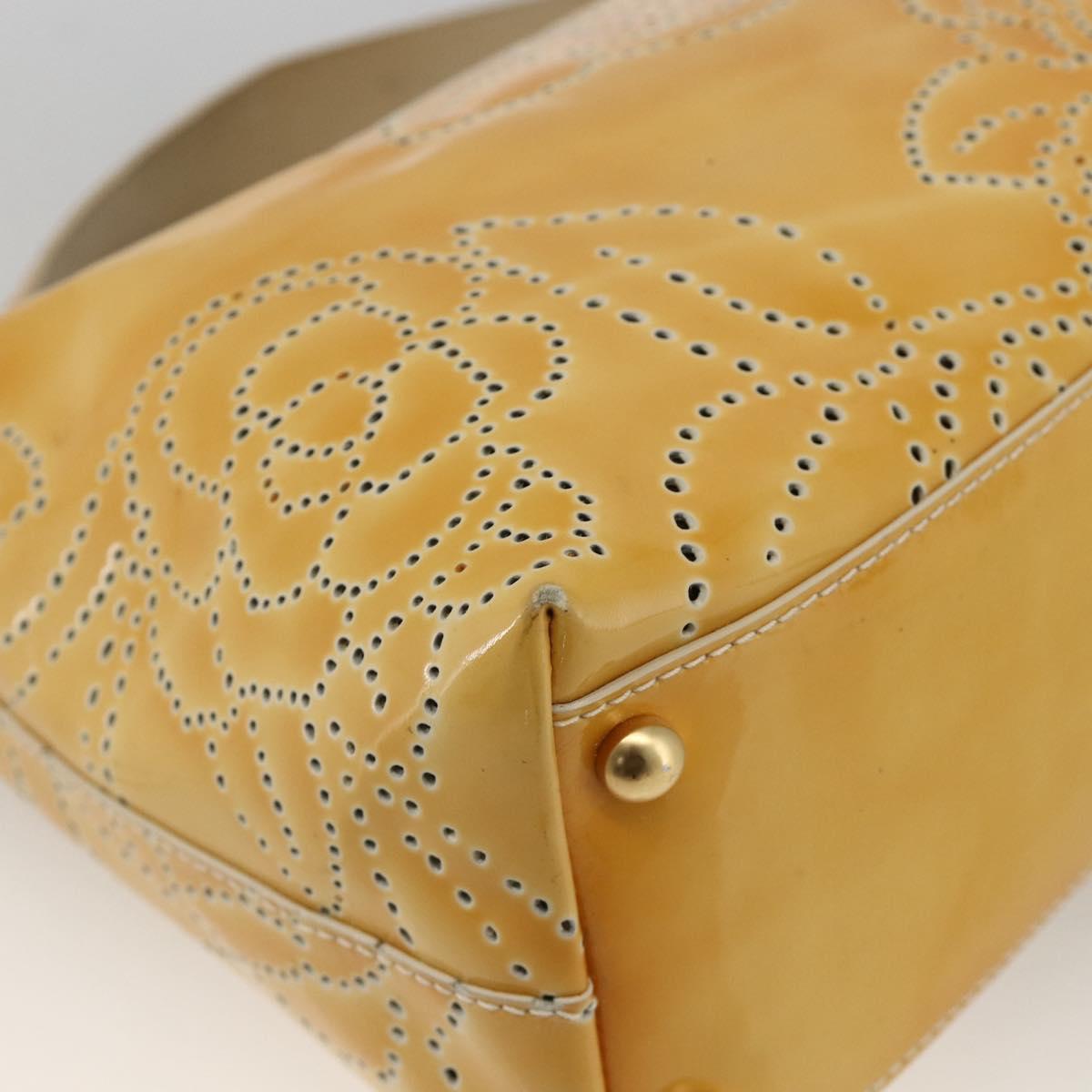 CHANEL Shoulder Bag Patent Leather Yellow Gold CC Auth bs34234