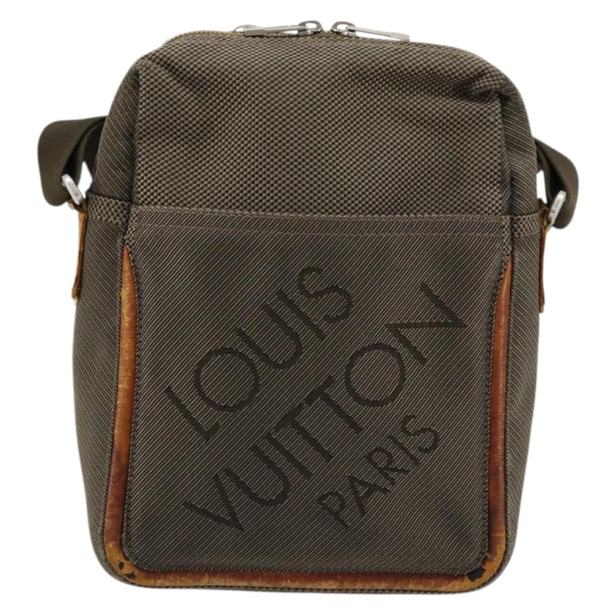 LOUIS VUITTON Damier Geant Sitadan Shoulder Bag Beige Sabre M93041 Auth bs34496