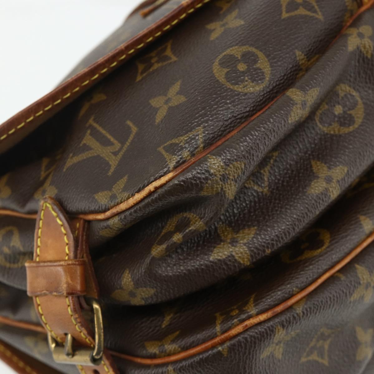 LOUIS VUITTON Monogram Saumur 30 Shoulder Bag M42256 LV Auth bs34502