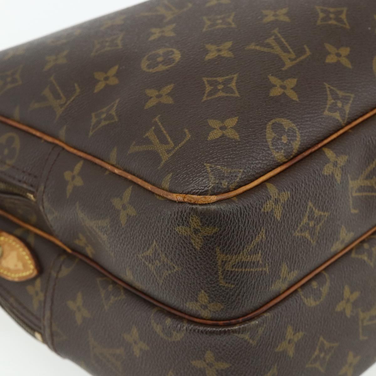 LOUIS VUITTON Monogram Reporter GM Shoulder Bag M45252 LV Auth bs34520