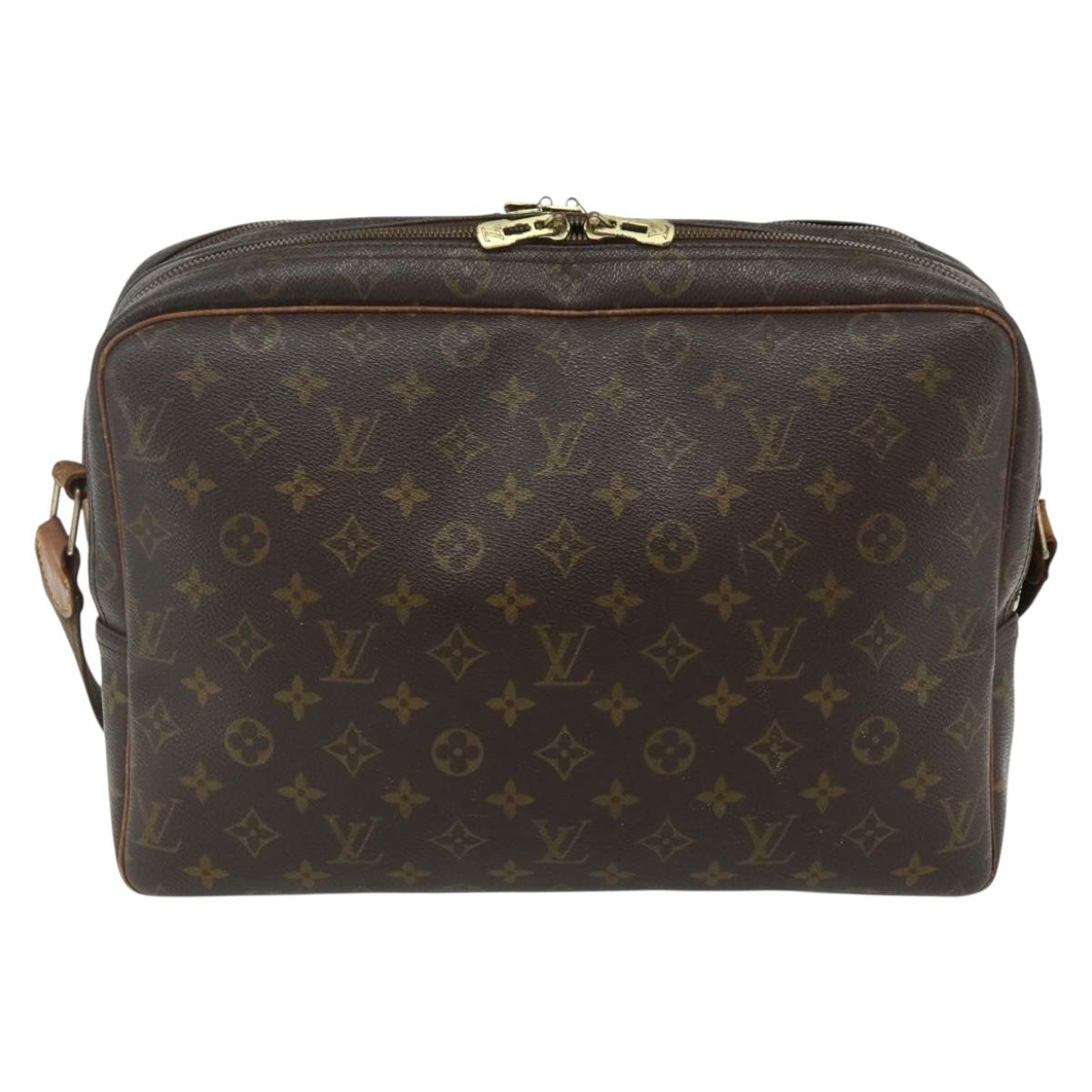 LOUIS VUITTON Monogram Reporter GM Shoulder Bag M45252 LV Auth bs34520
