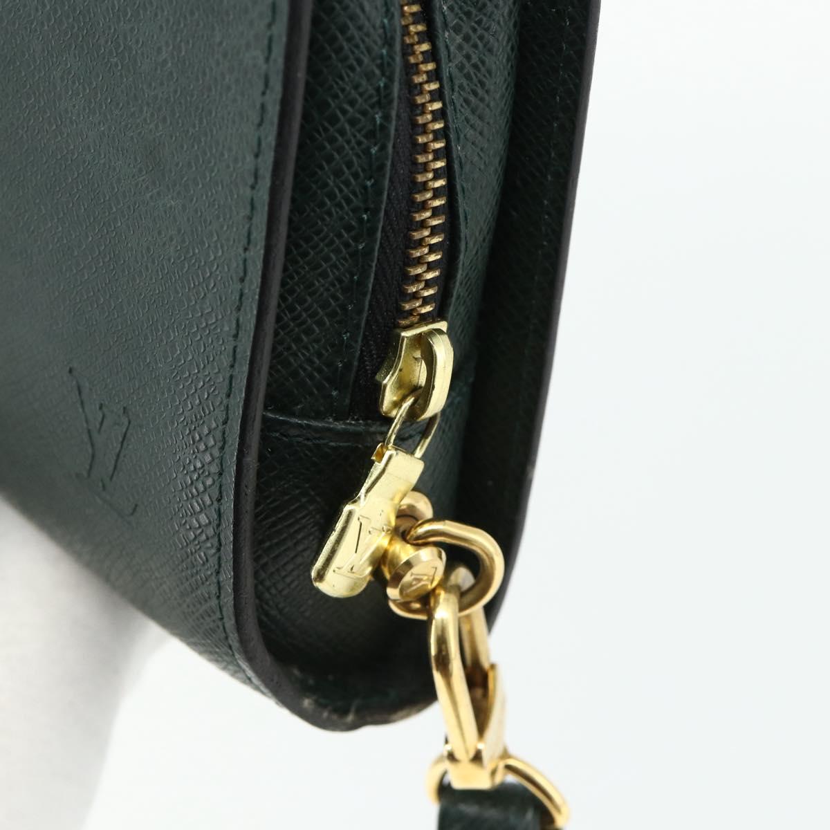 LOUIS VUITTON Taiga Baikal Clutch Bag Epicea M30184 LV Auth bs34635A