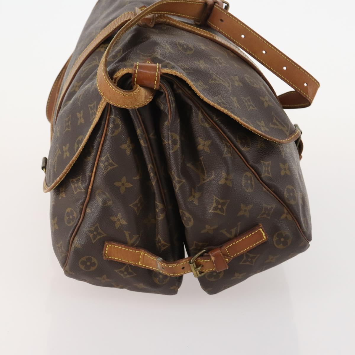 LOUIS VUITTON Monogram Saumur 35 Shoulder Bag M42254 LV Auth bs34826