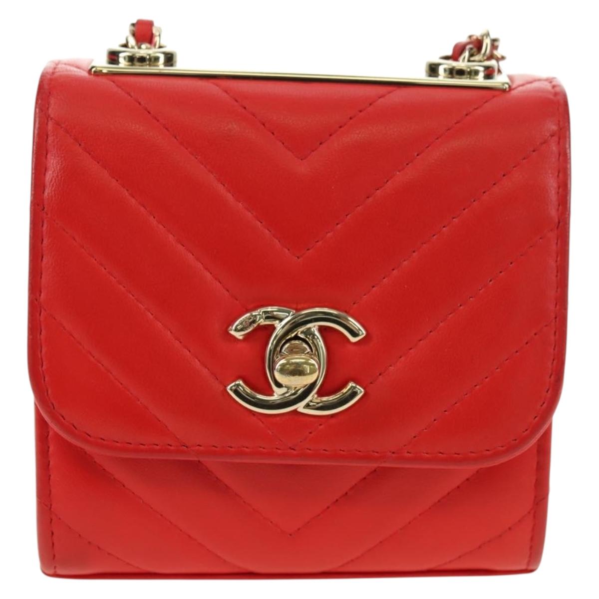 CHANEL V Stitch Shoulder Bag Lamb Skin Gold Red CC Auth bs35072M