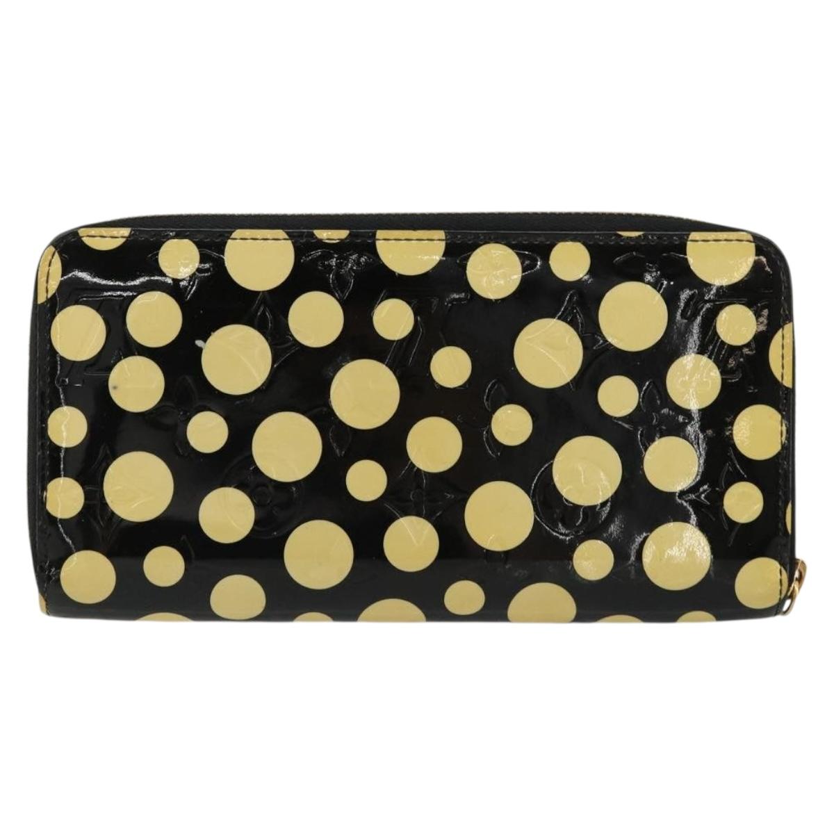 LOUIS VUITTON Vernis Yayoi Kusama Zippy Wallet White Black M91573 Auth bs35097A