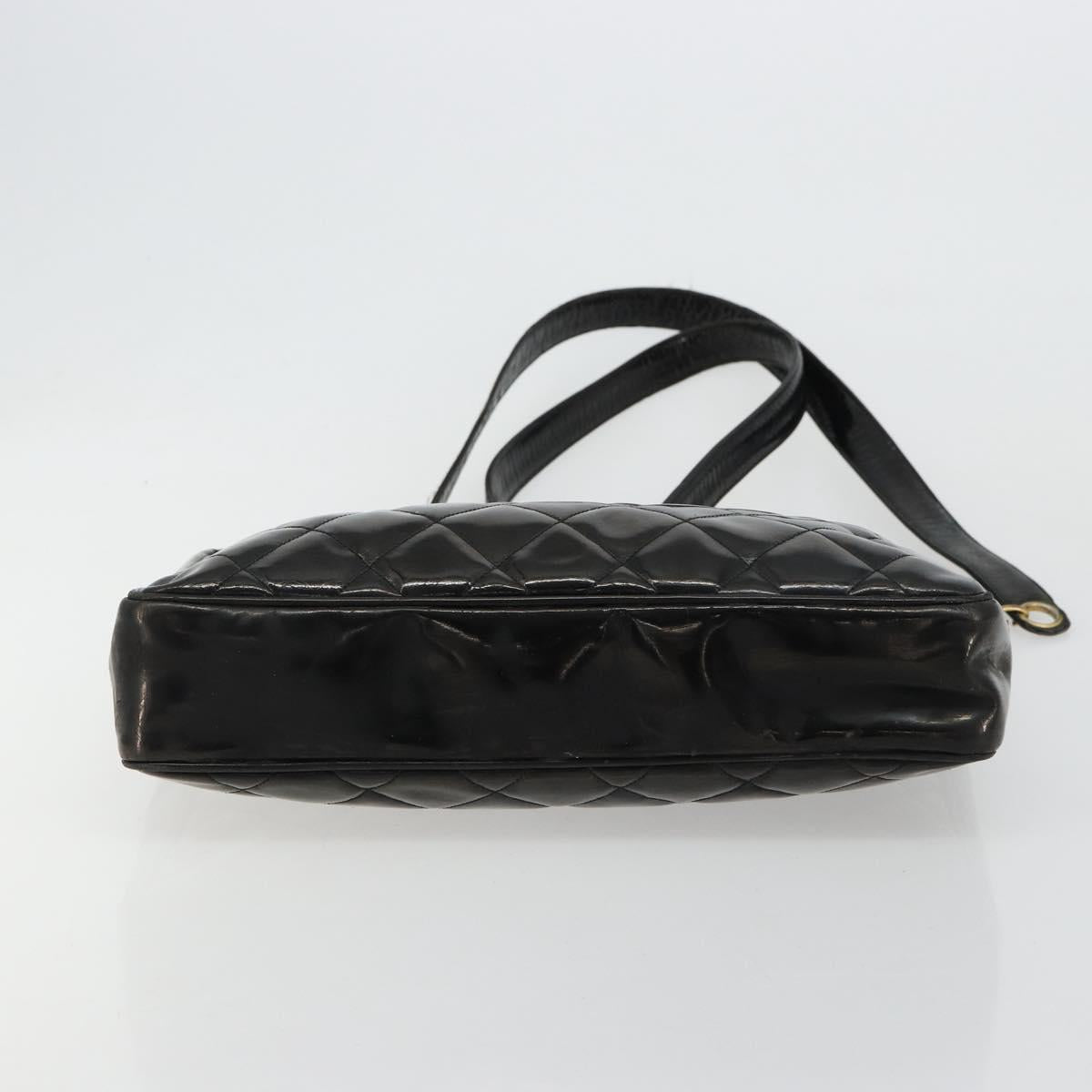 CHANEL Matelasse Chain Tote Bag Patent Leather Black Gold CC Auth bs35172
