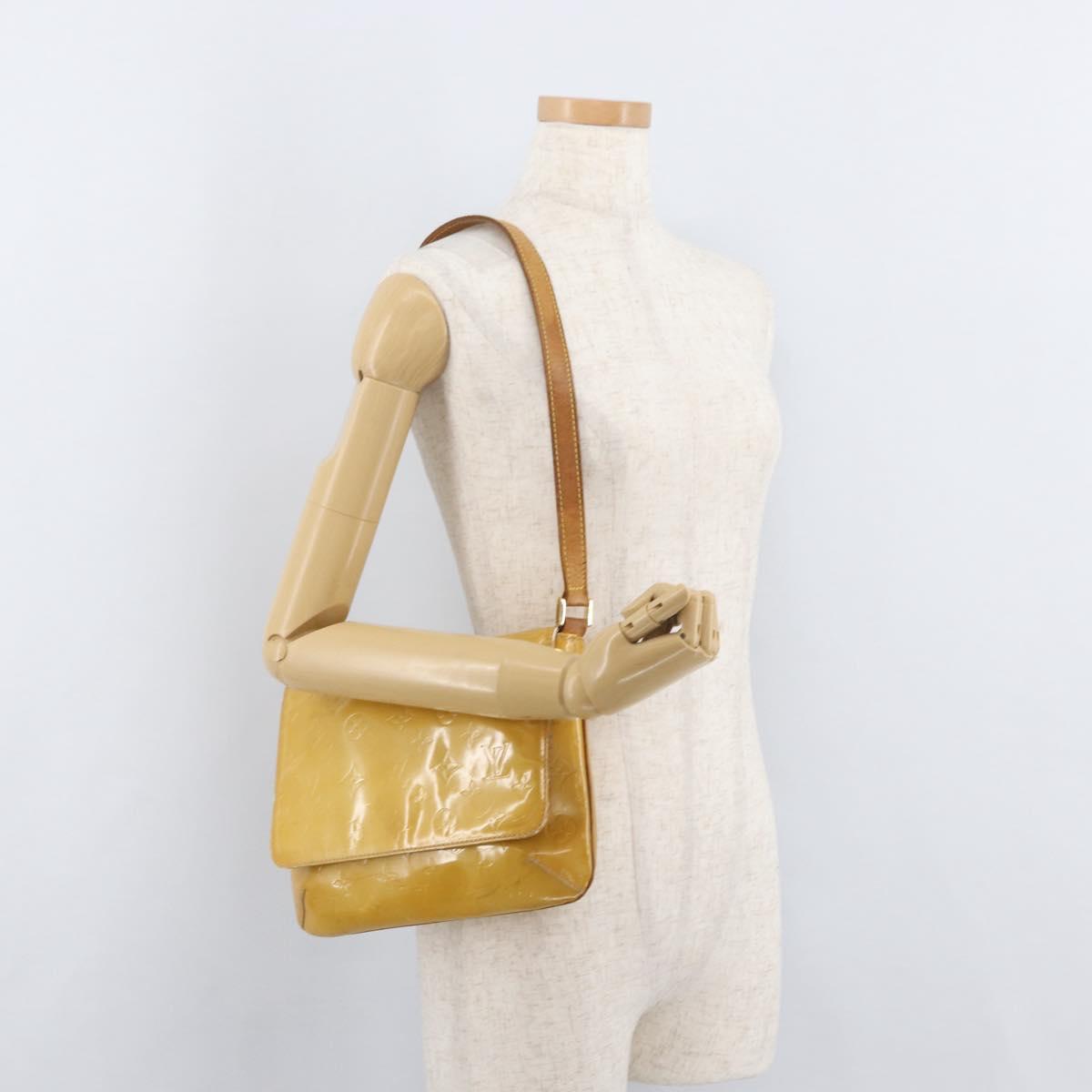 LOUIS VUITTON Monogram Vernis Thompson Street Bag Beige M91301 LV Auth bs35374