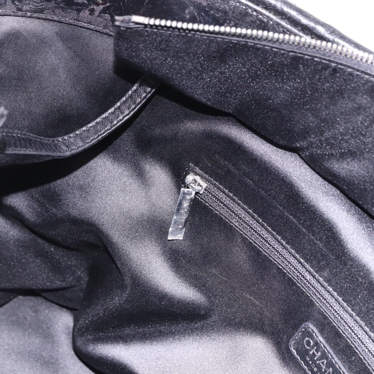 CHANEL Tote Bag Patent Leather Black CC Auth bs35420
