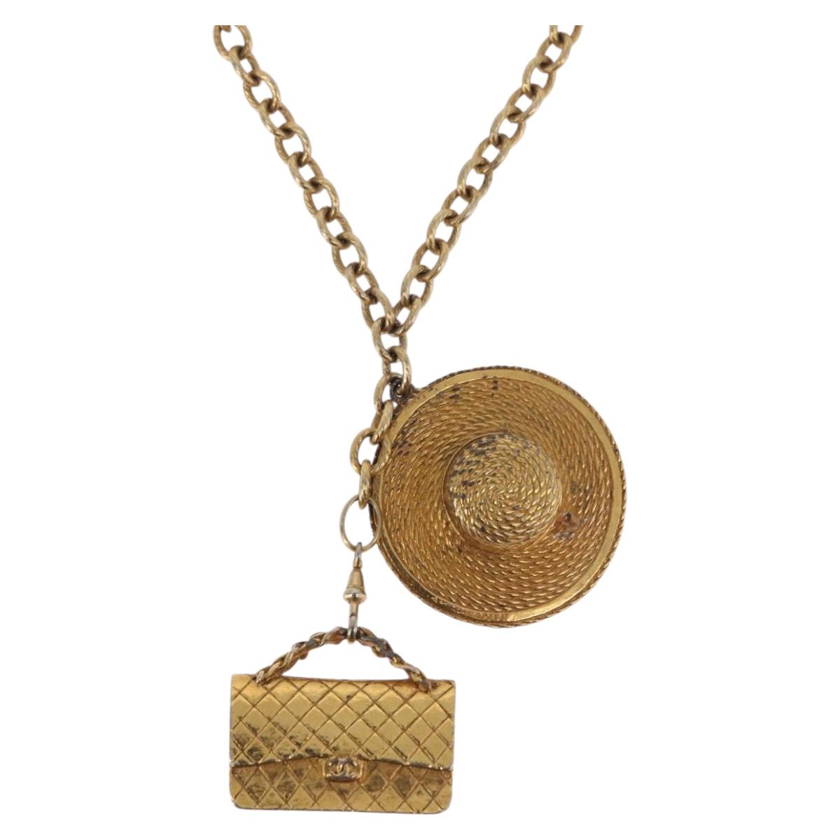 CHANEL Necklace Metal Gold Tone CC Auth bs35422A