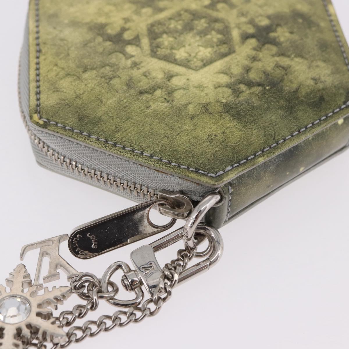 LOUIS VUITTON Vernis Porte Monnaie Flocon Purse Silver M58218 Auth bs35424