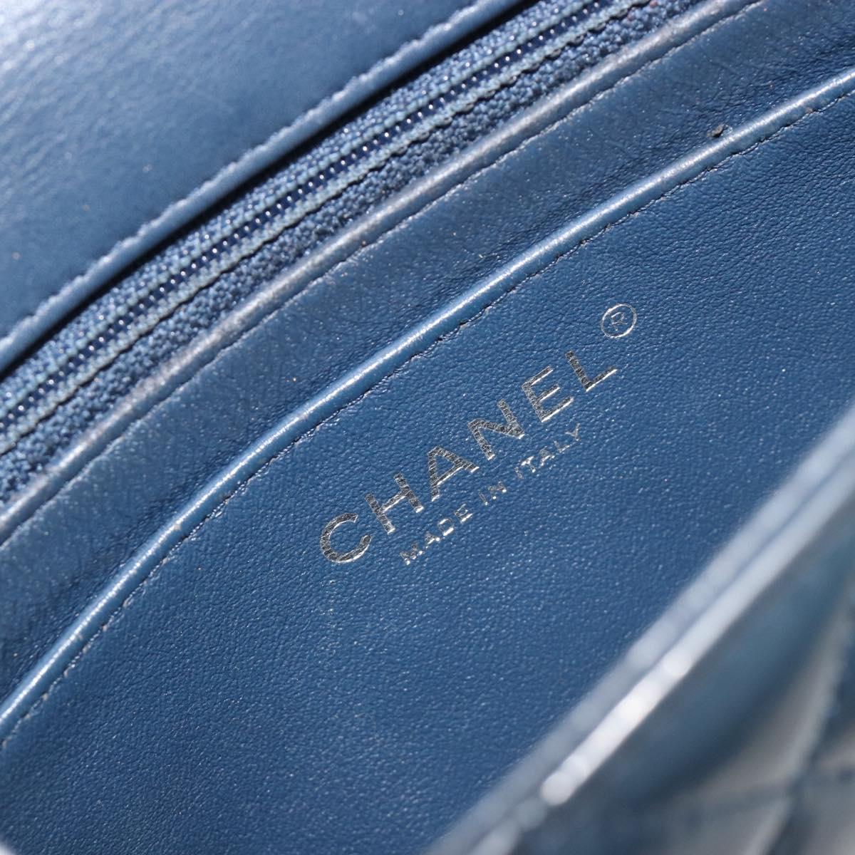 CHANEL Matelasse Chain Shoulder Bag Patent Leather Navy Silver CC Auth bs35473A