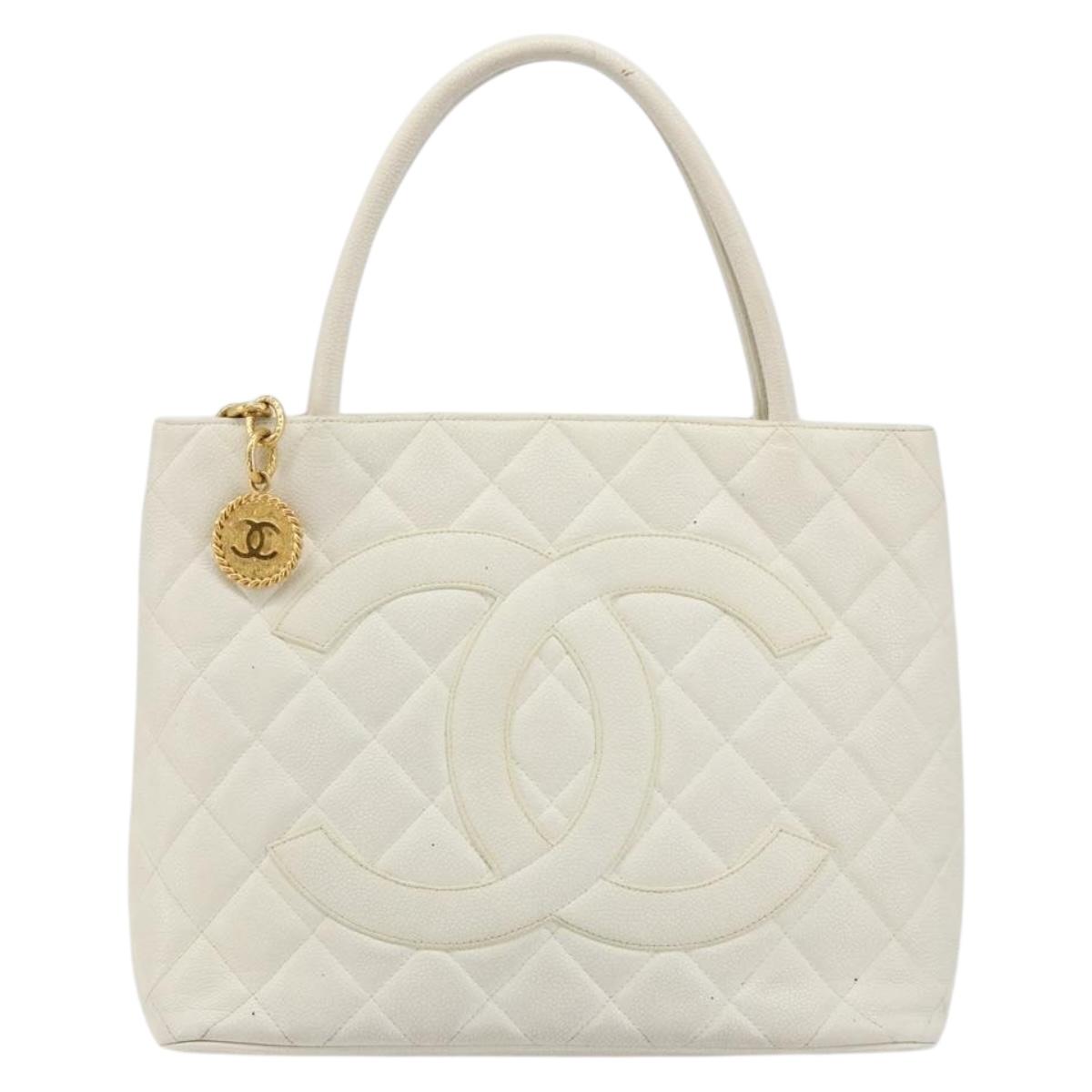 CHANEL Reissue Tote Bag Caviar Skin White Gold CC Auth bs35475